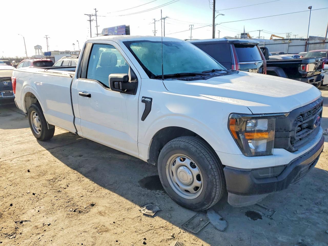 2023 Ford F150 - Image 4