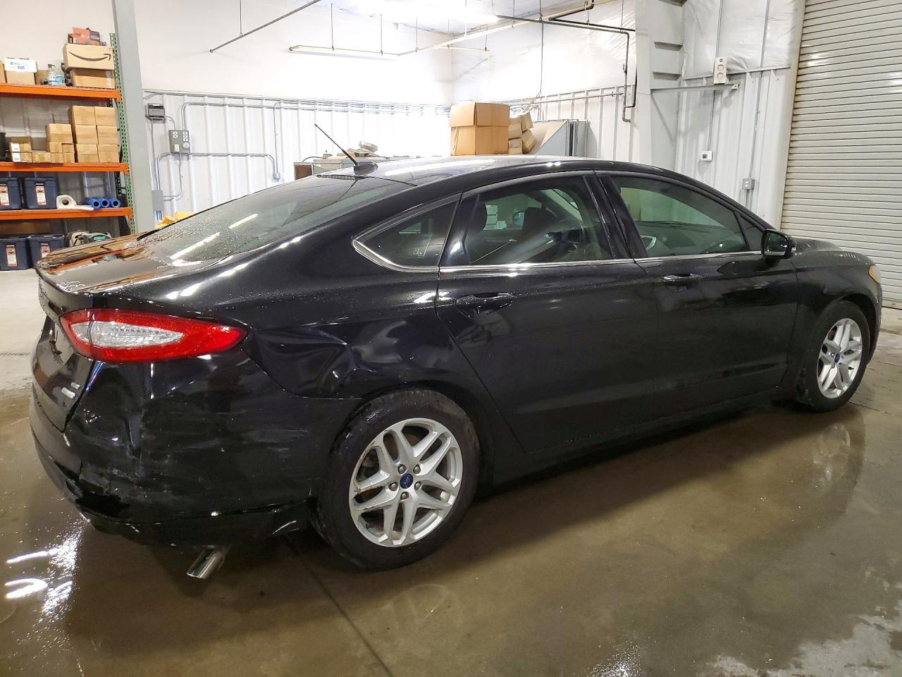 2016 Ford Fusion - Фото 3
