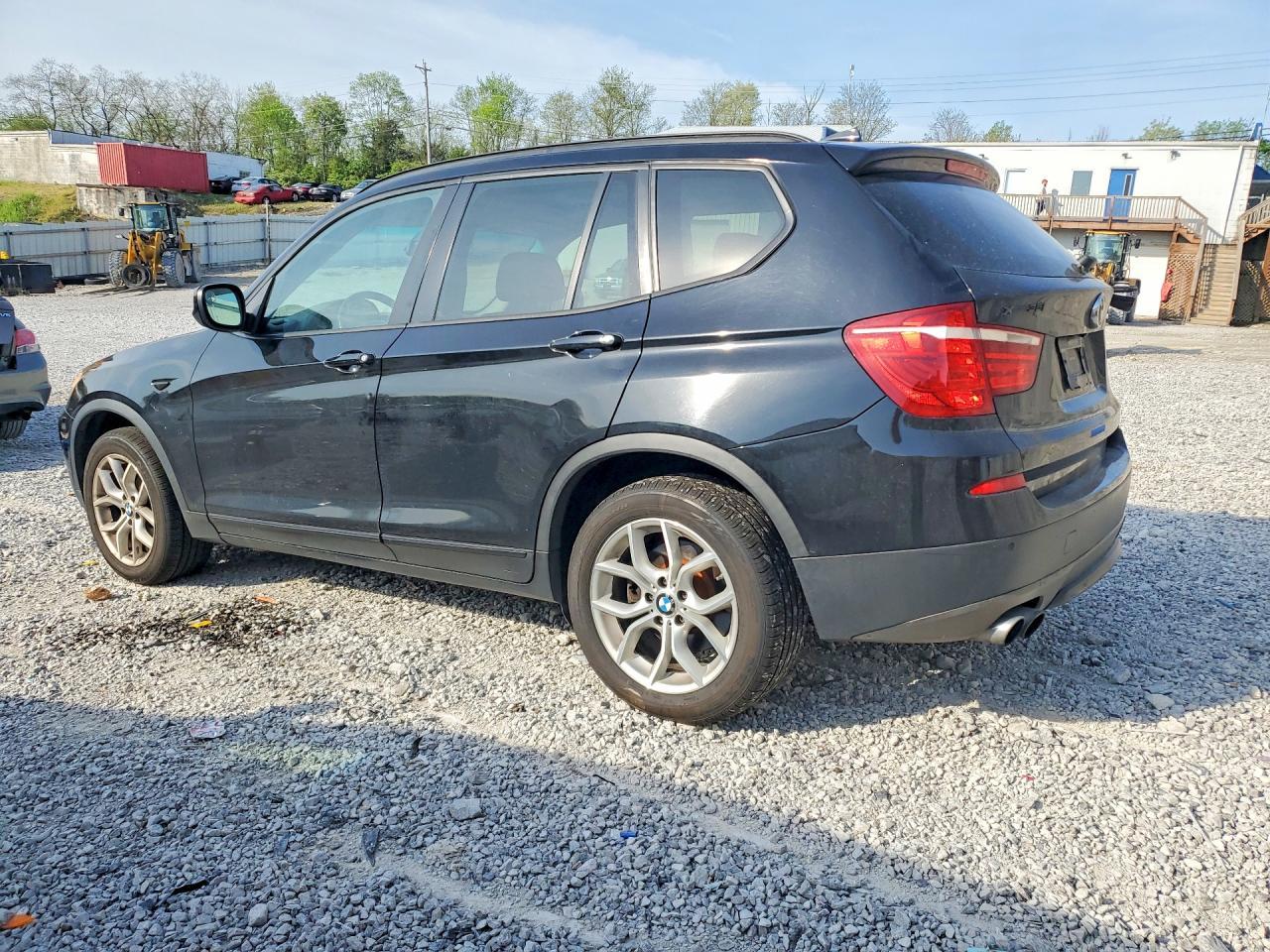 2011 BMW X3 xDrive35I - Фото 2