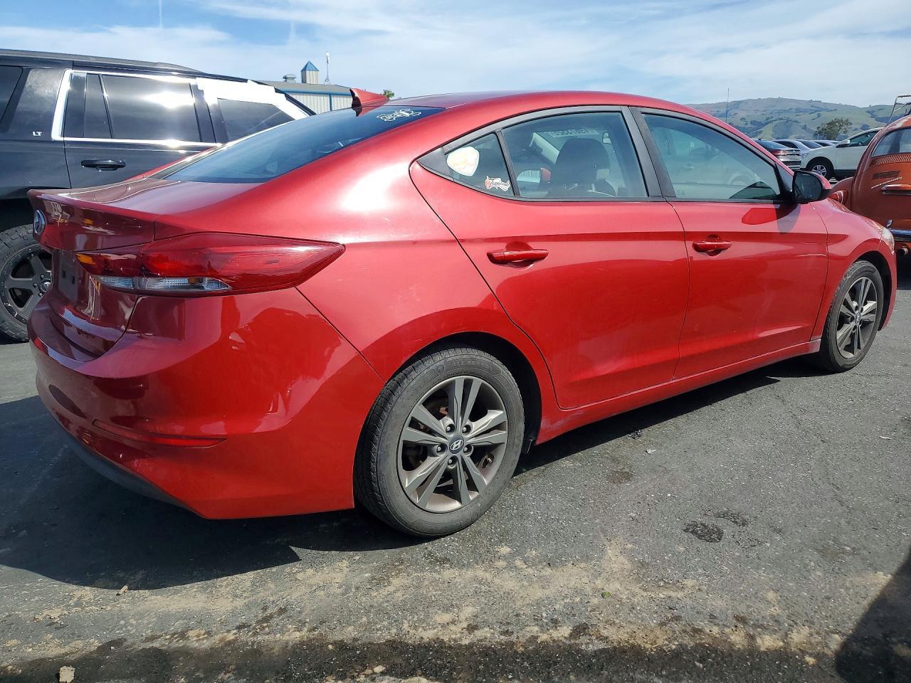 2018 Hyundai Elantra Sel - Image 3