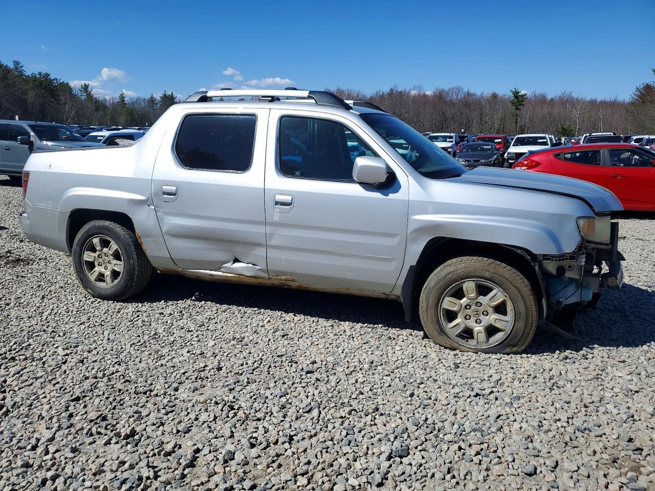 2007 Honda Ridgeline - Image 4