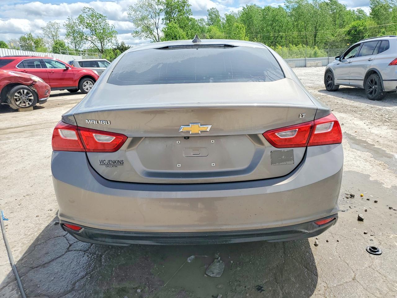 2017 Chevrolet Malibu Lt - Image 6