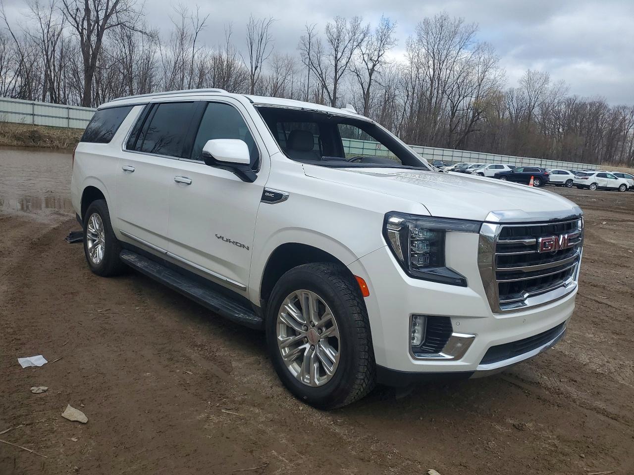 2021 GMC Yukon Xl K1500 Slt - Image 4