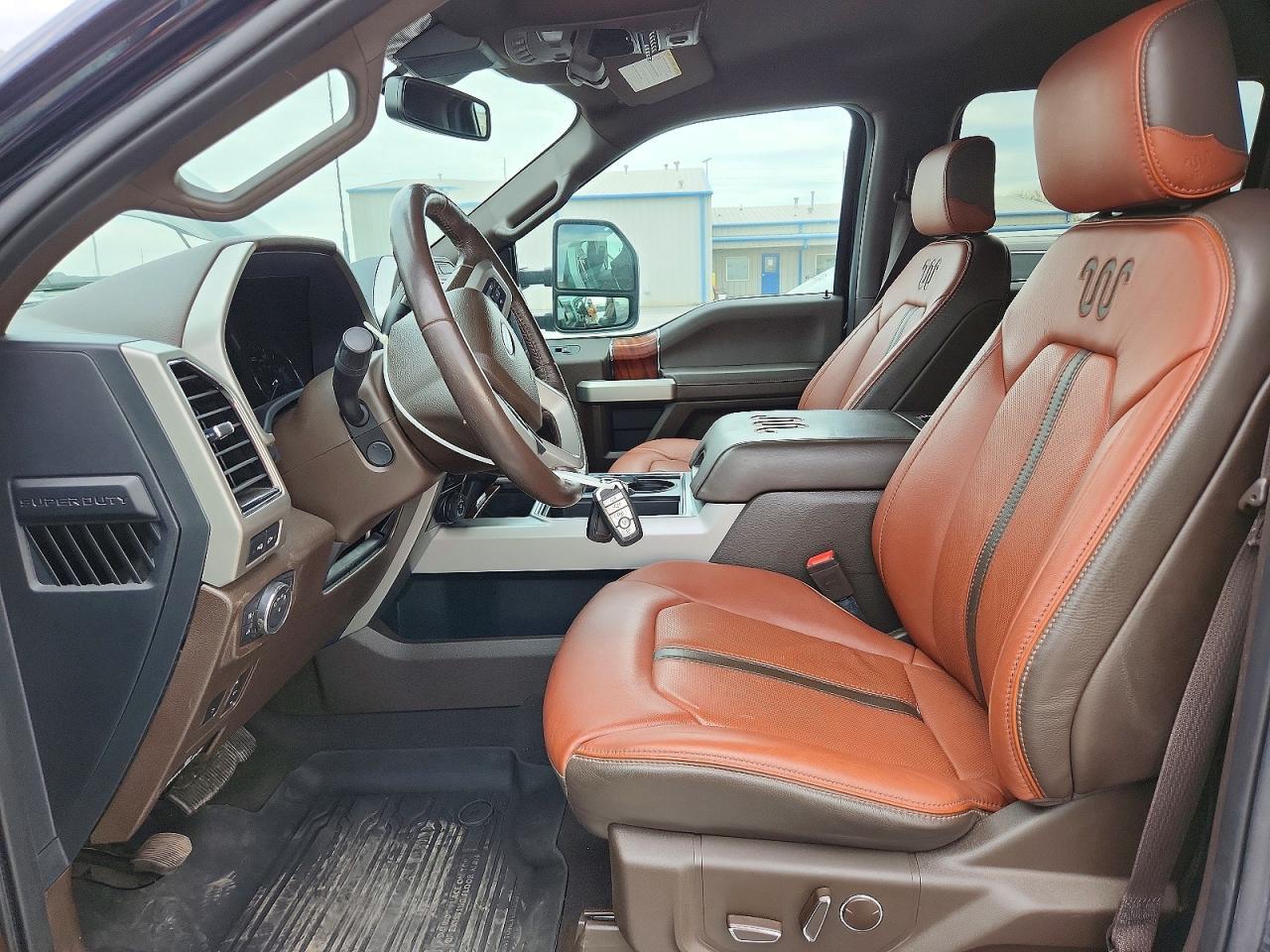 2022 Ford F250 Super Duty - Image 7