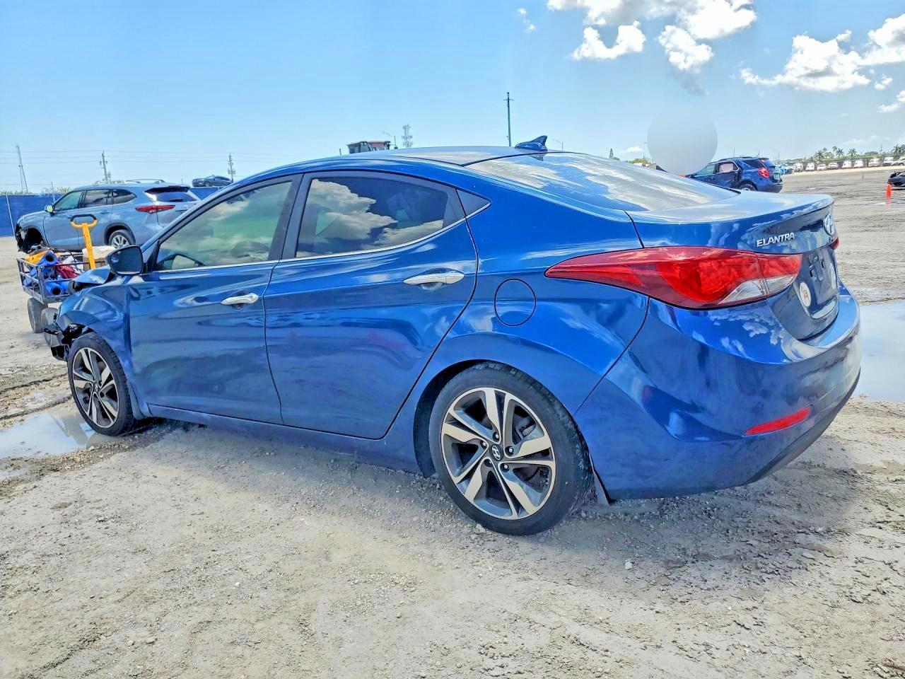 2014 Hyundai Elantra Limited - Фото 2