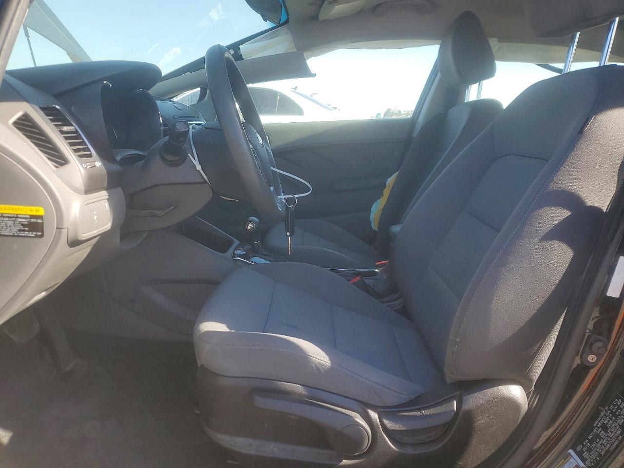 2018 Kia Forte Lx - Image 7