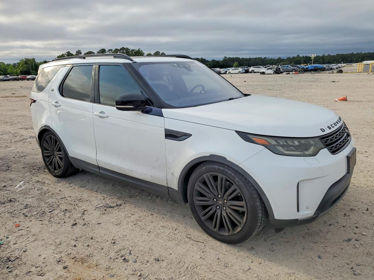 2017 Land Rover Discovery Hse - Фото 4