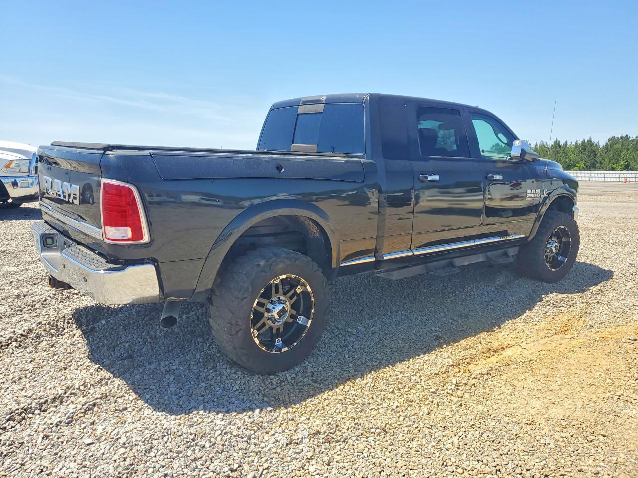 2017 Ram 2500 Longhorn - Фото 3