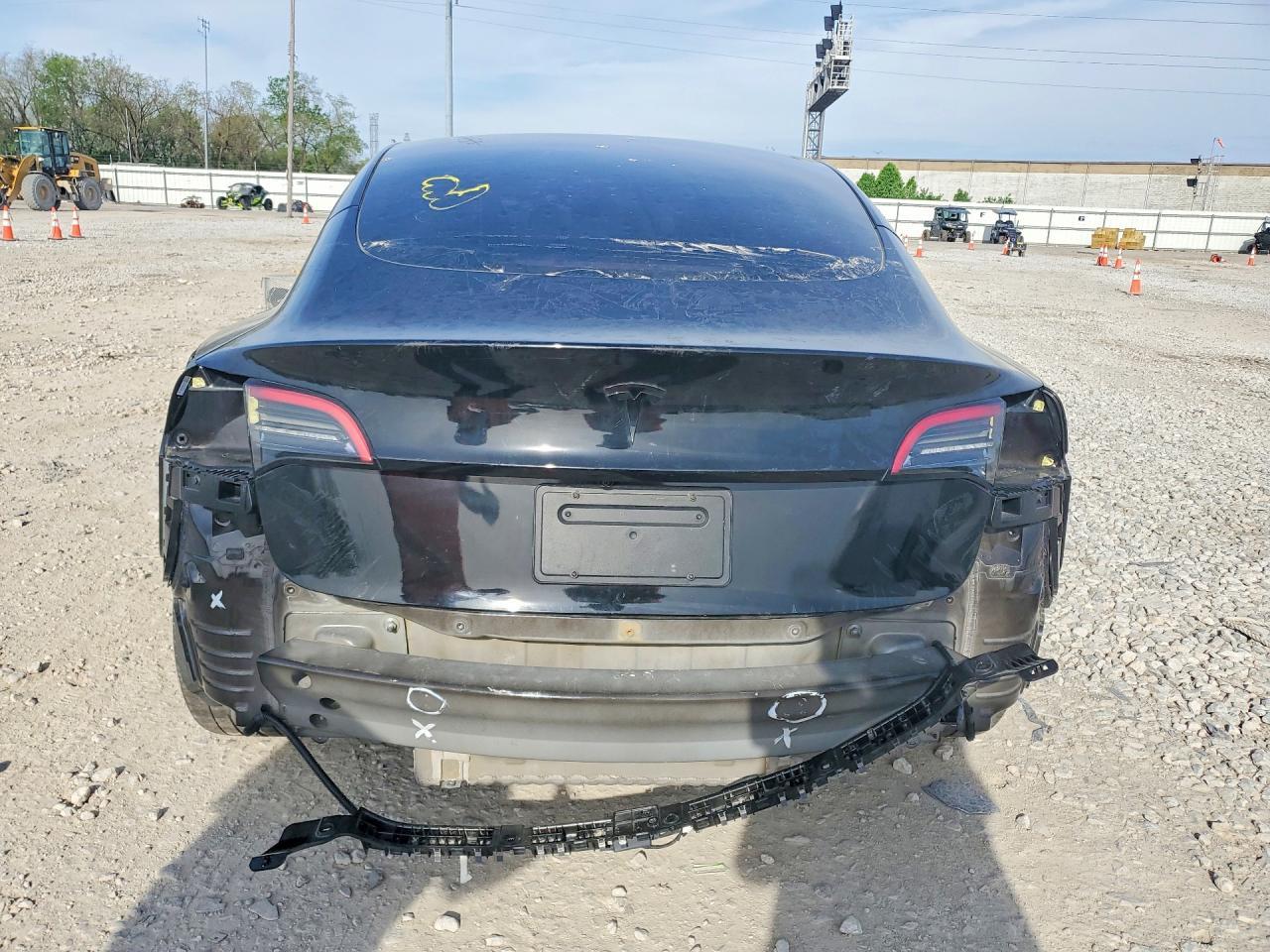 2023 Tesla Model 3 - Image 6