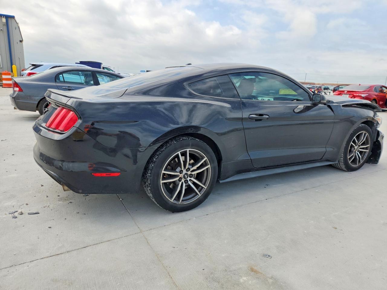 2017 Ford Mustang - Image 3