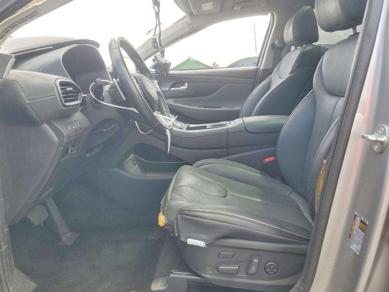 2023 Hyundai Santa Fe Limited - Image 7