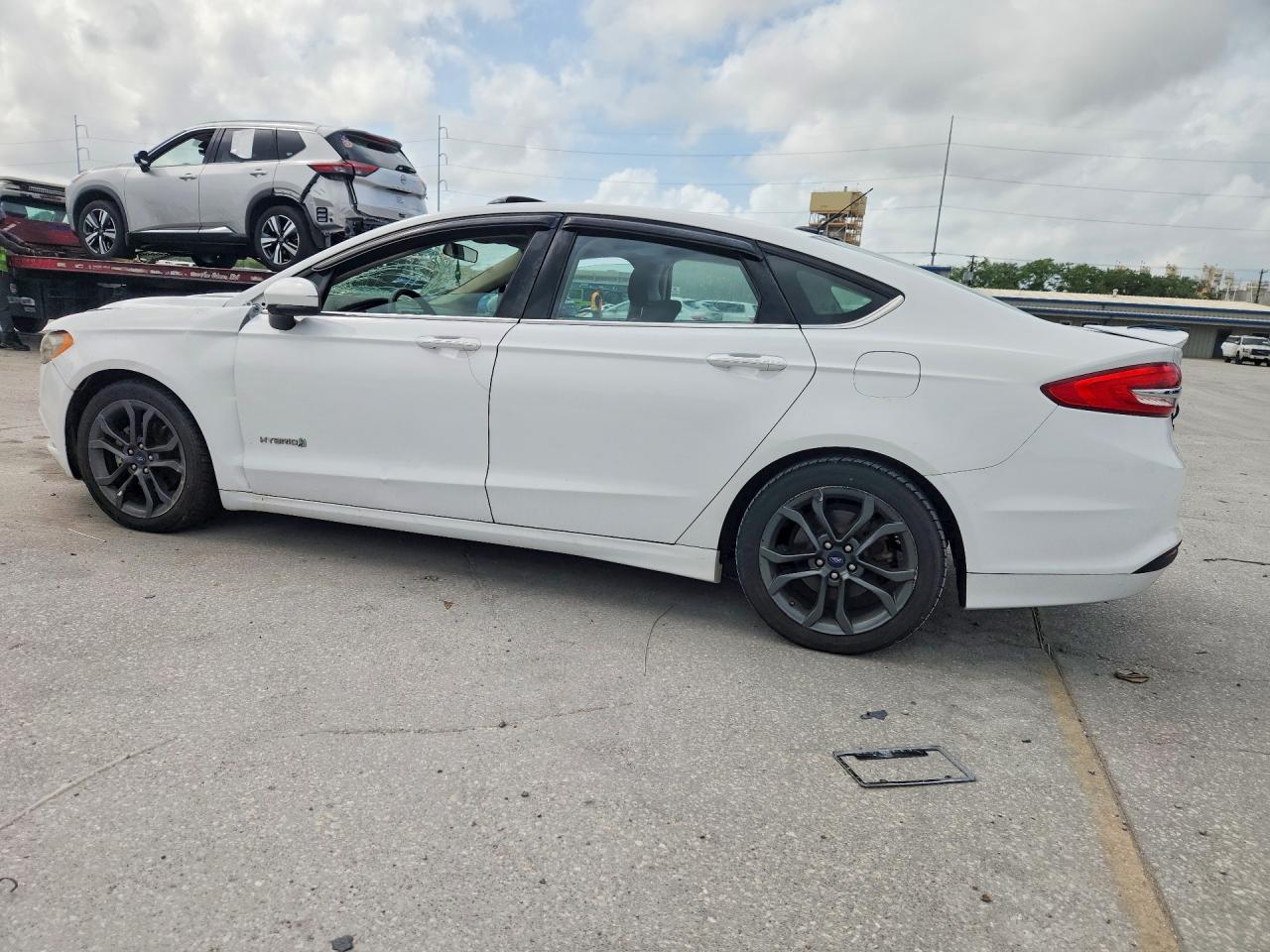 2018 Ford Fusion Se Hybrid - Фото 2