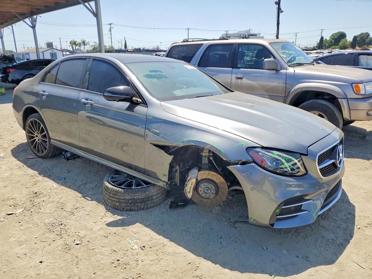 2019 Mercedes-Benz E Amg 53 4Matic - Фото 4