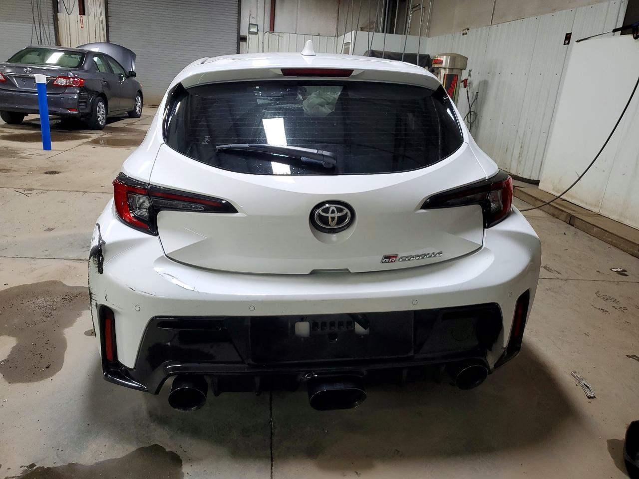 2025 Toyota Gr Corolla Premium - Фото 6