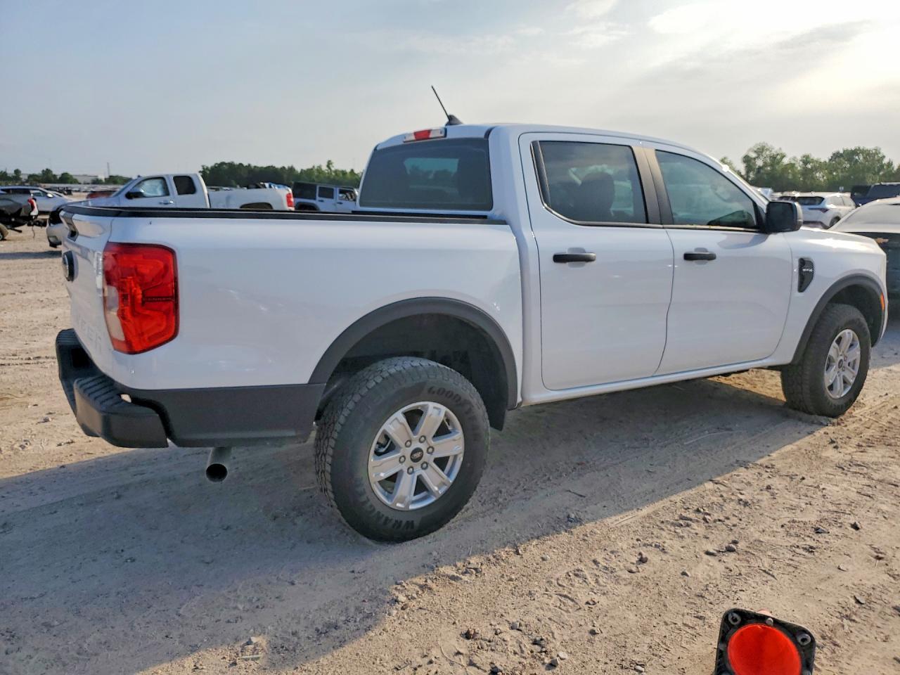 2025 Ford Ranger Xl - Фото 3