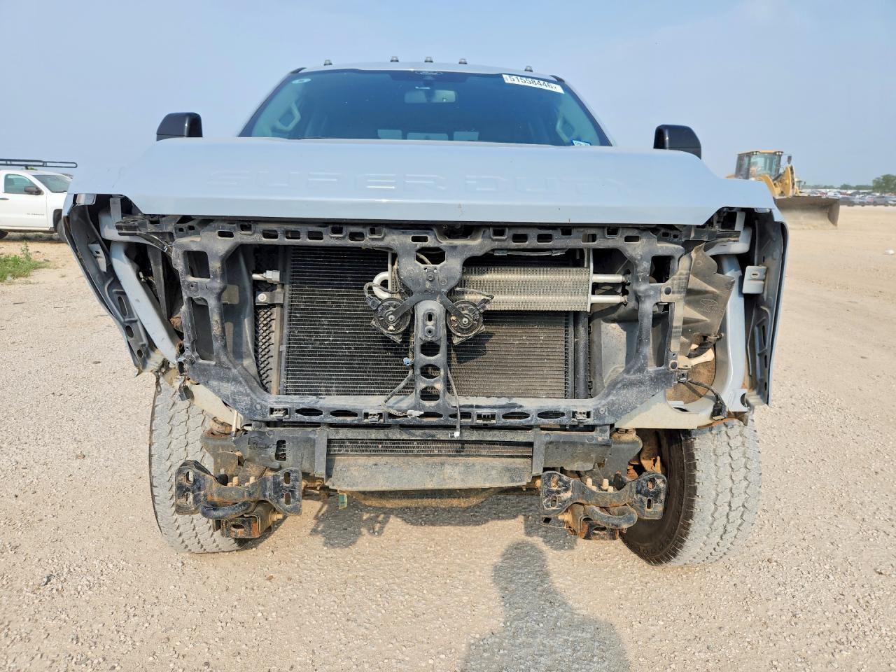 2024 Ford F250 Super Duty - Фото 5