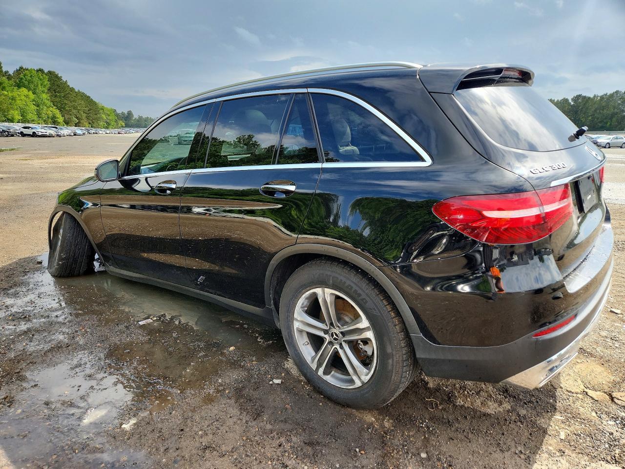 2019 Mercedes-Benz Glc 300 - Фото 2