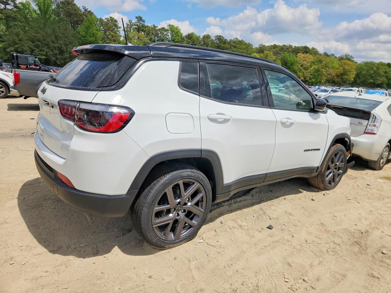 2026 Jeep Compass Limited - Image 3