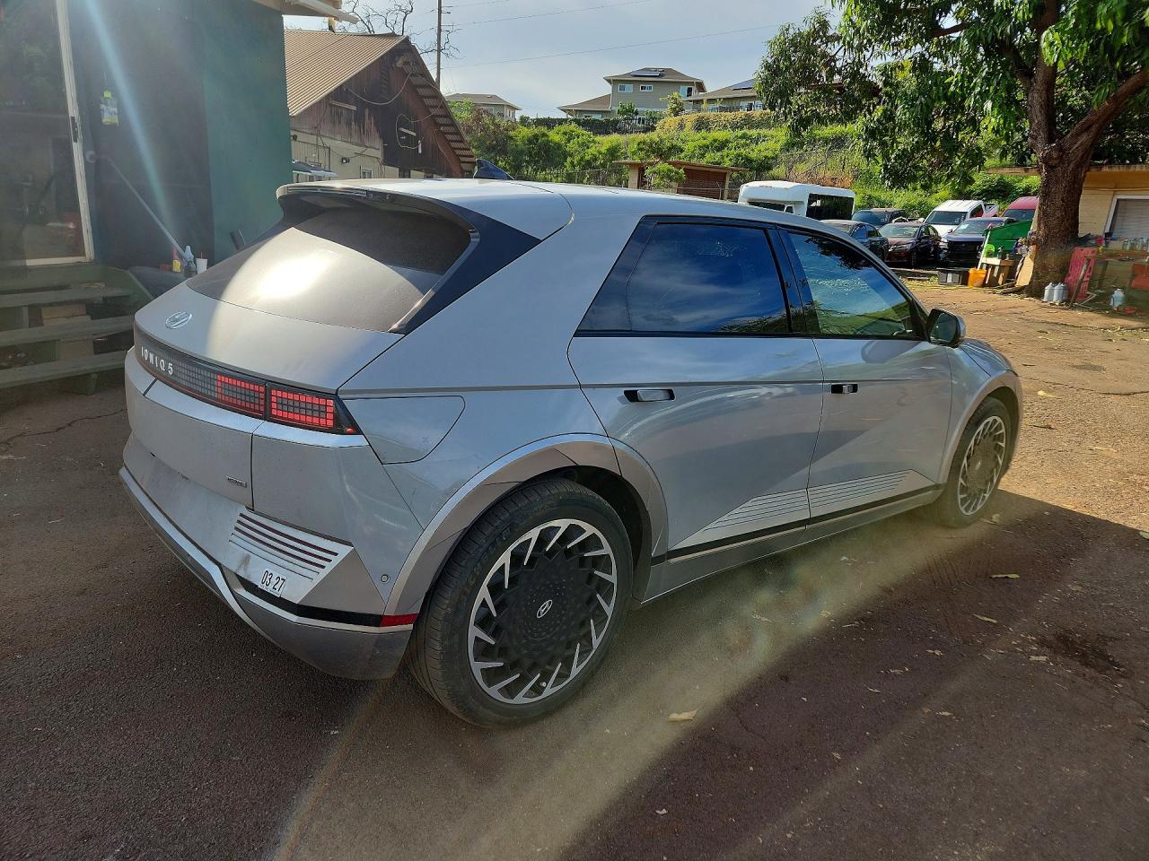 2022 Hyundai Ioniq 5 Limited - Image 3