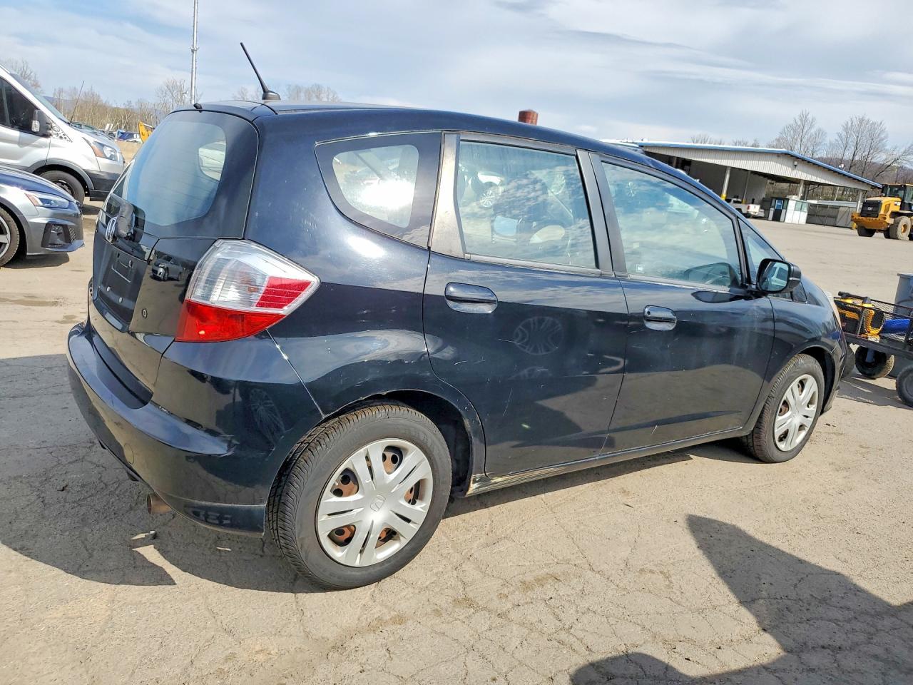 2010 Honda Fit - Фото 3