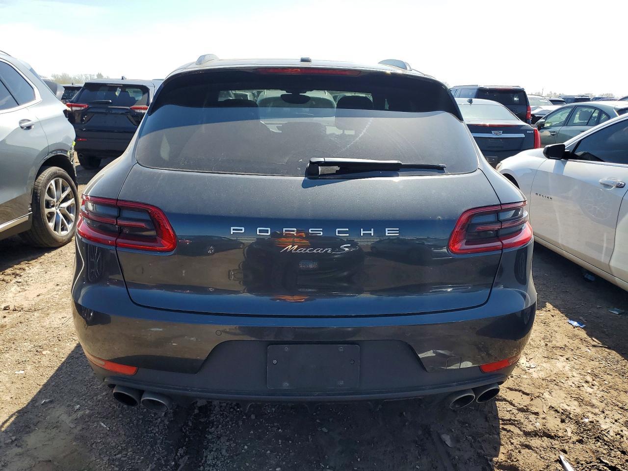 2017 Porsche Macan S - Image 6