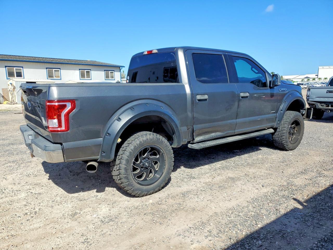 2015 Ford F150 Supercrew - Image 3