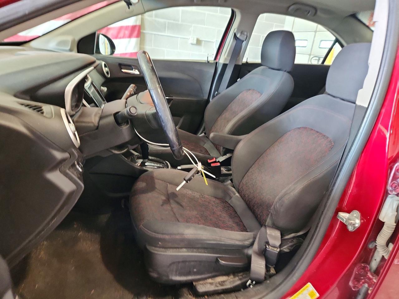 2017 Chevrolet Sonic Lt - Фото 7