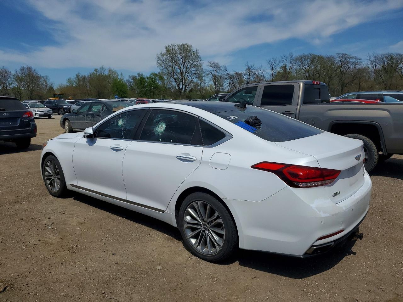 2015 Hyundai Genesis 3.8L - Image 2