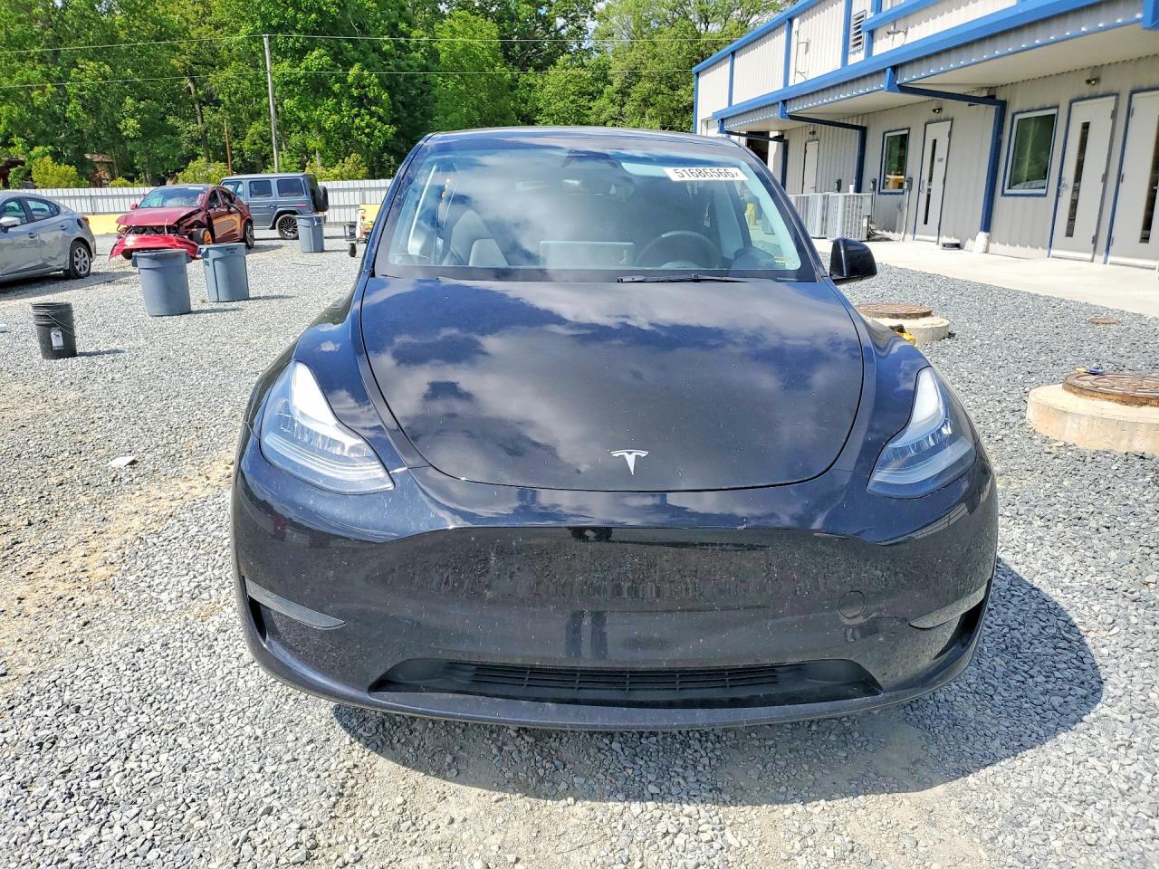 2023 Tesla Y - Фото 5