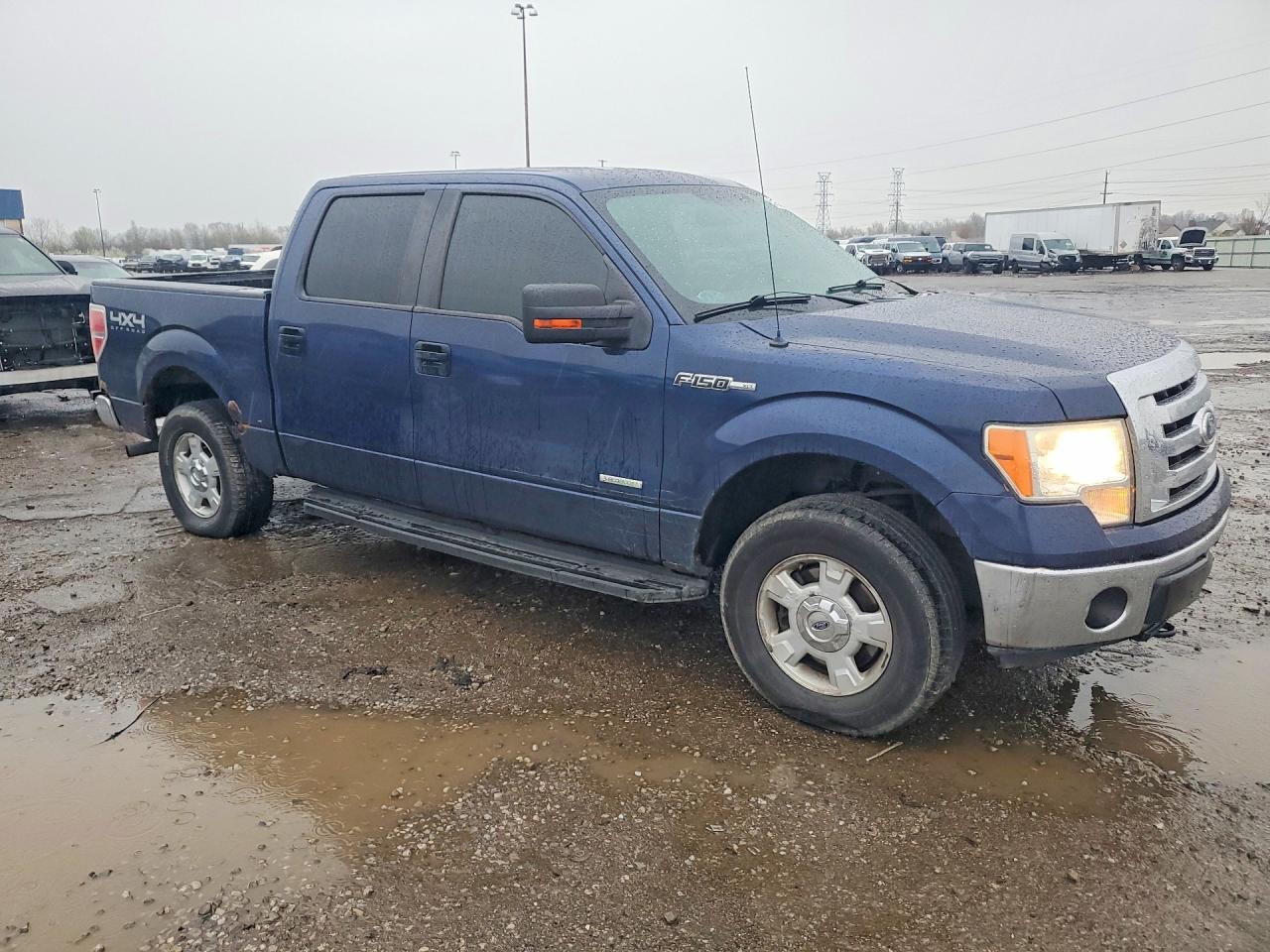 2011 Ford F150 Supercrew - Image 4