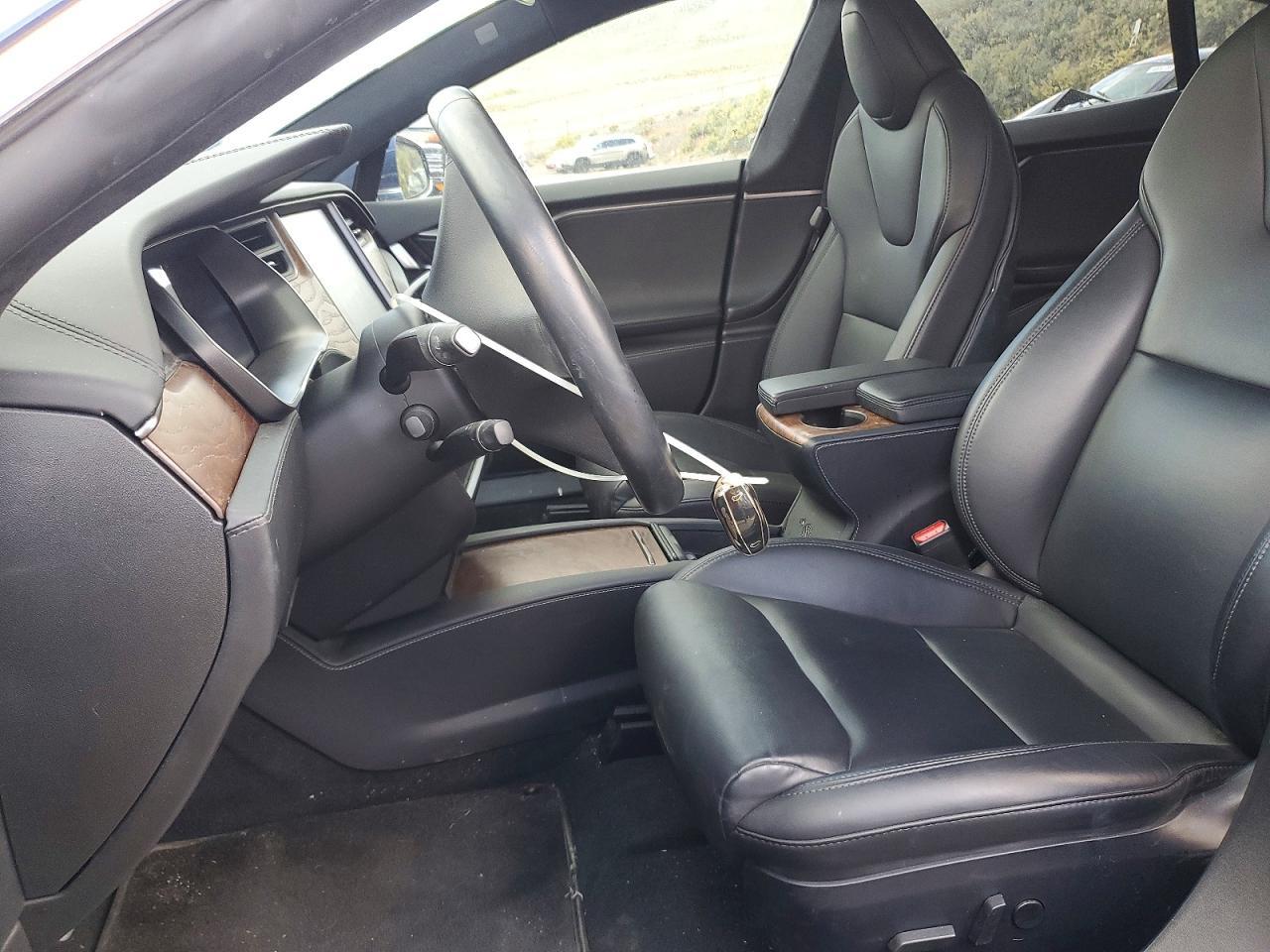 2020 Tesla Model S - Image 7