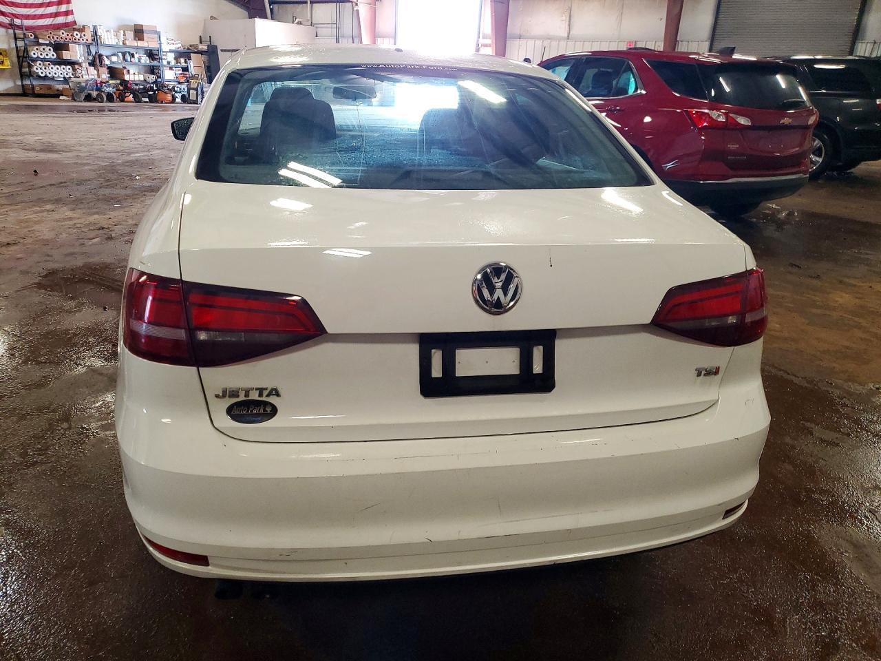 2017 Volkswagen Jetta S - Image 6