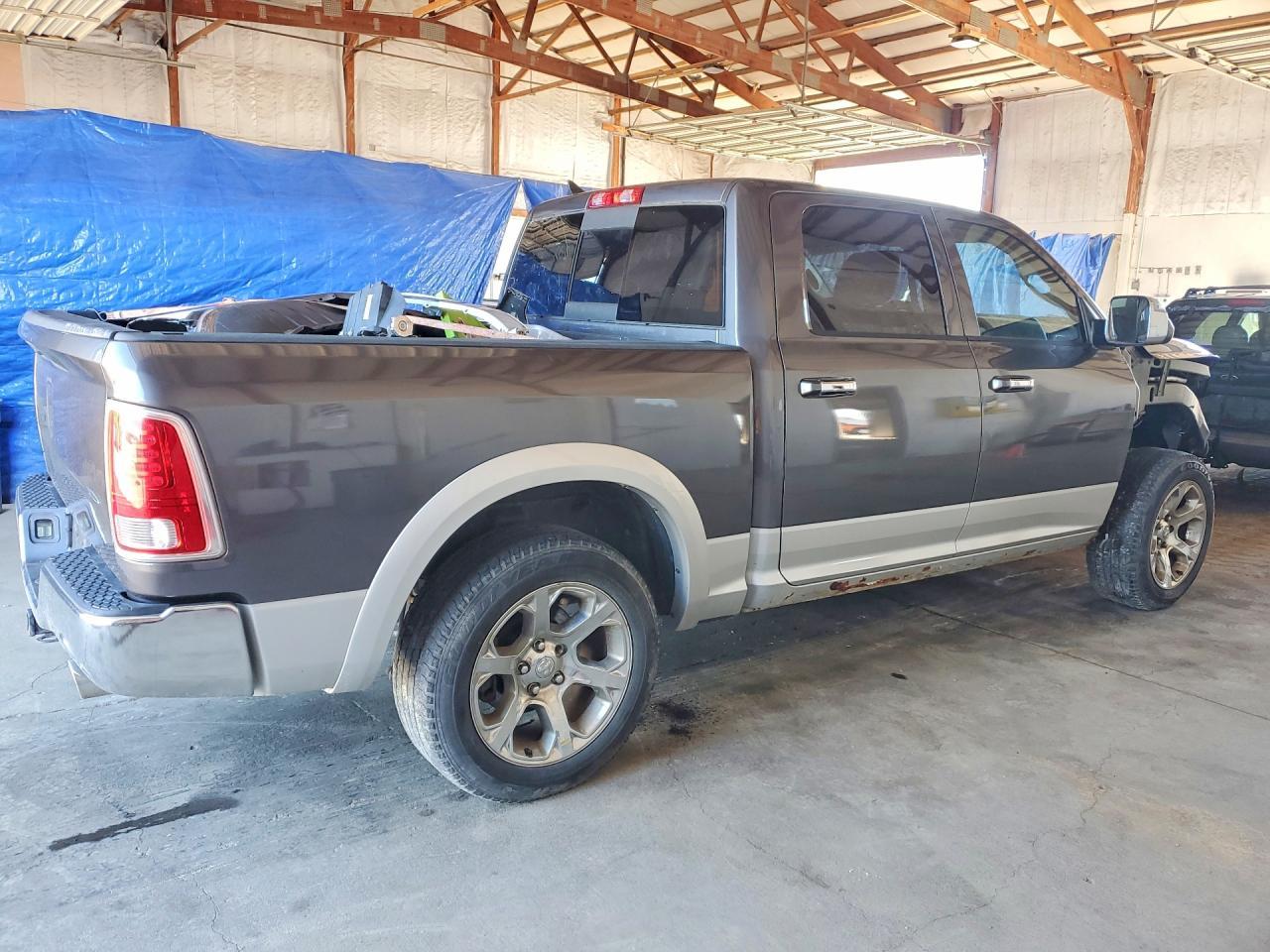 2017 Ram 1500 Laramie - Фото 3