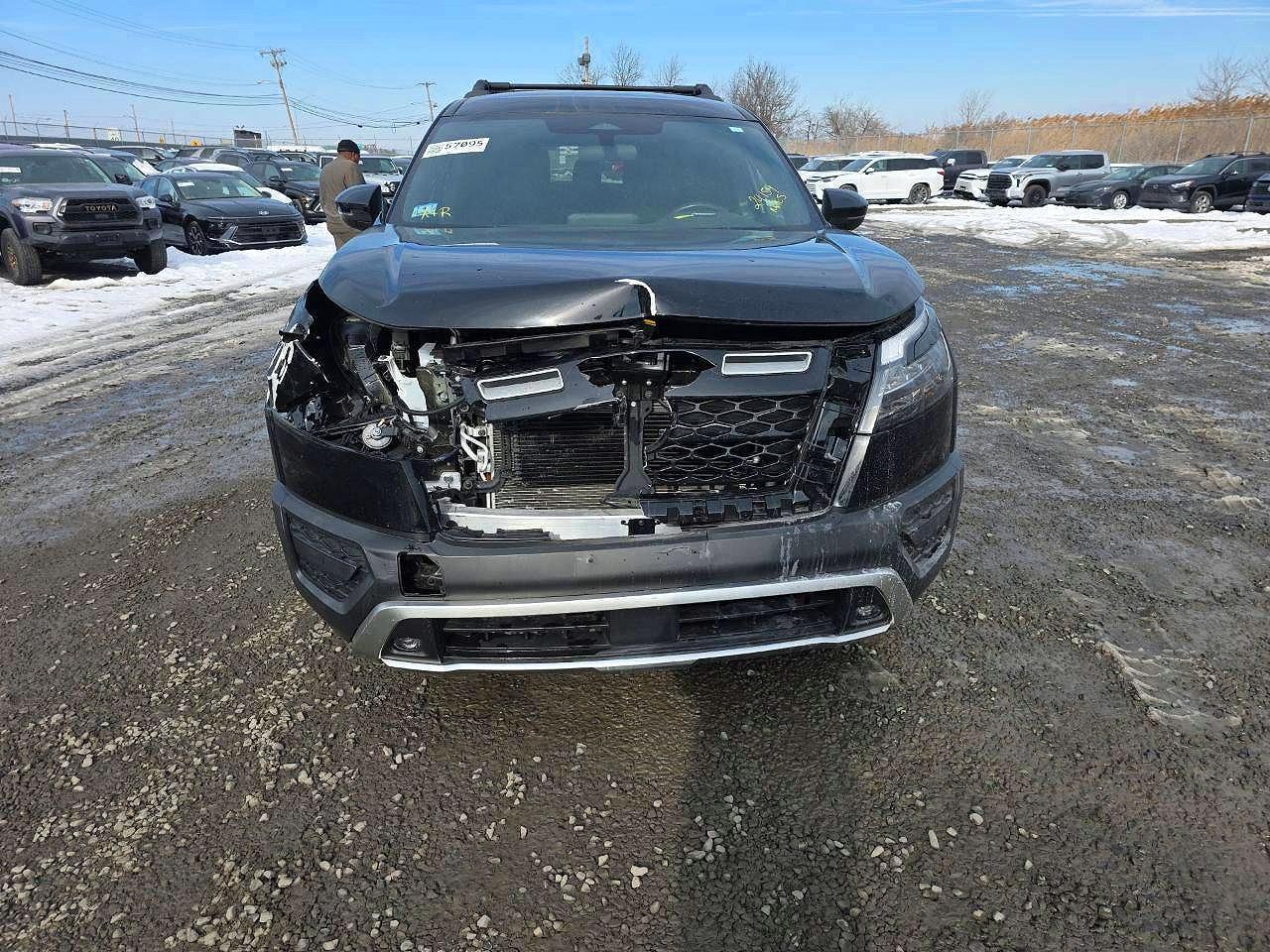 2023 Nissan Pathfinder Sv - Image 5