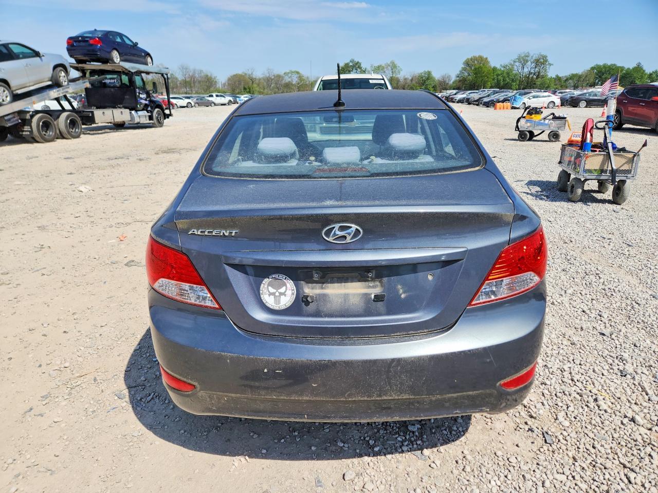 2013 Hyundai Accent Gls - Image 6