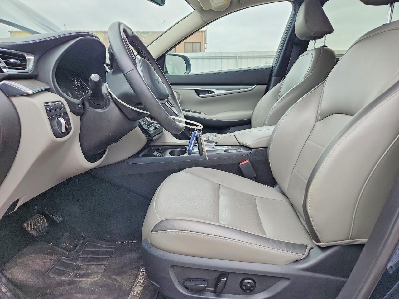 2023 Infiniti Qx50 Luxe - Image 7