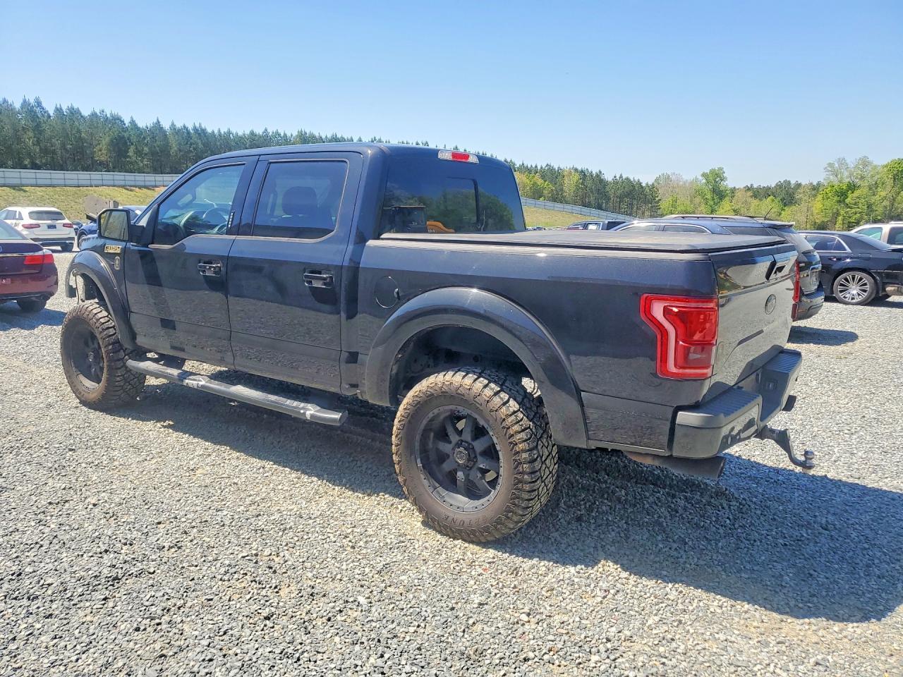 2015 Ford F150 Supercrew - Фото 2