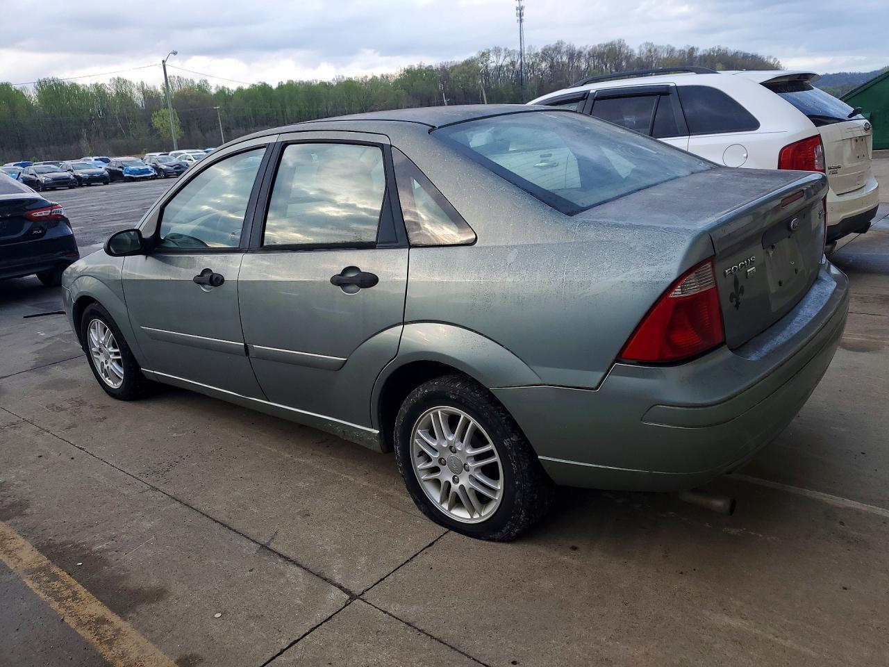 2005 Ford Focus - Фото 2