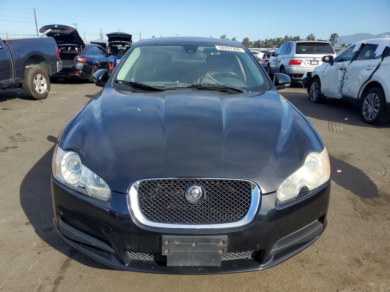 2010 Jaguar Xf Supercharged - Image 5