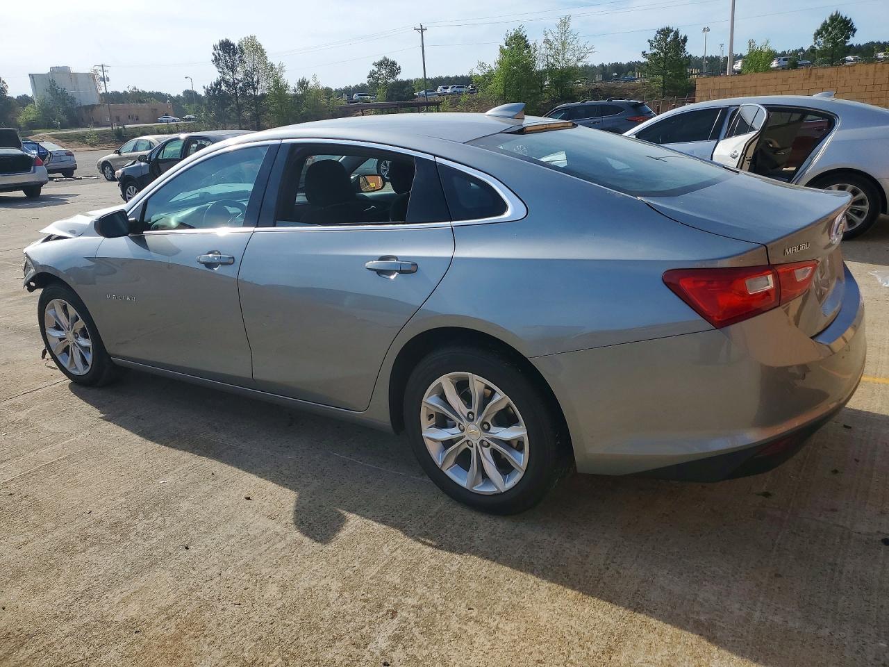 2024 Chevrolet Malibu Lt - Фото 2