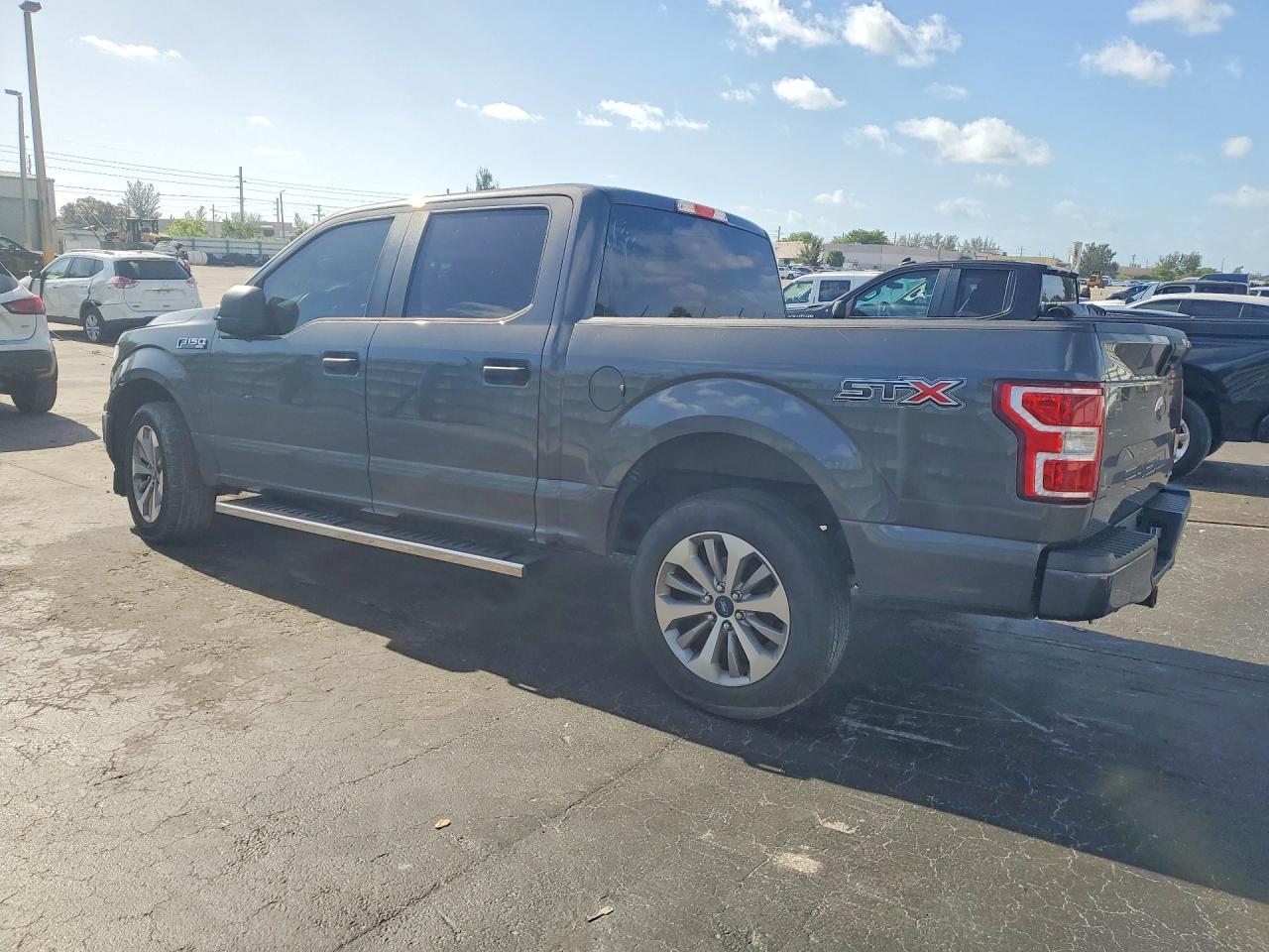 2018 Ford F150 Supercrew - Фото 2