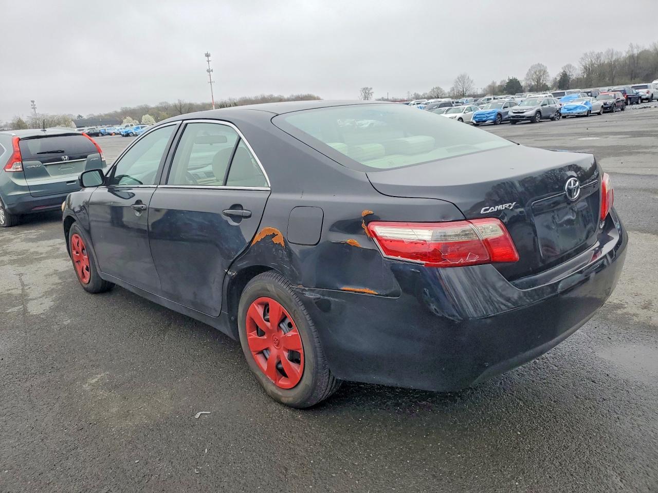 2007 Toyota Camry Le - Image 2