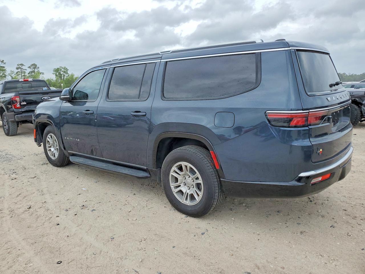 2024 Jeep Wagoneer L Series I - Фото 2