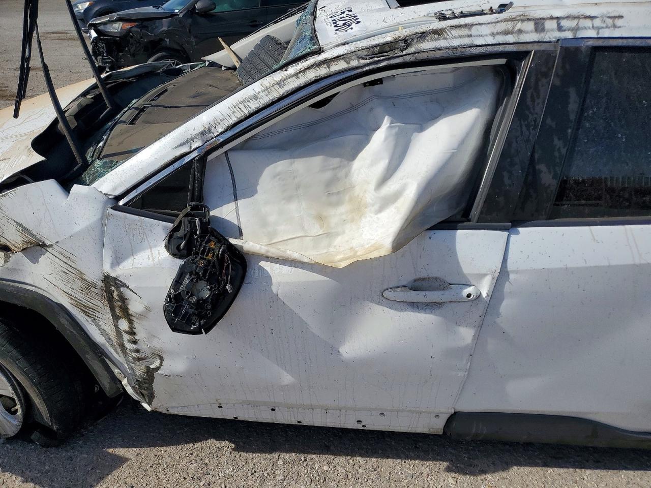 2019 Toyota Rav4 Xle - Image 7