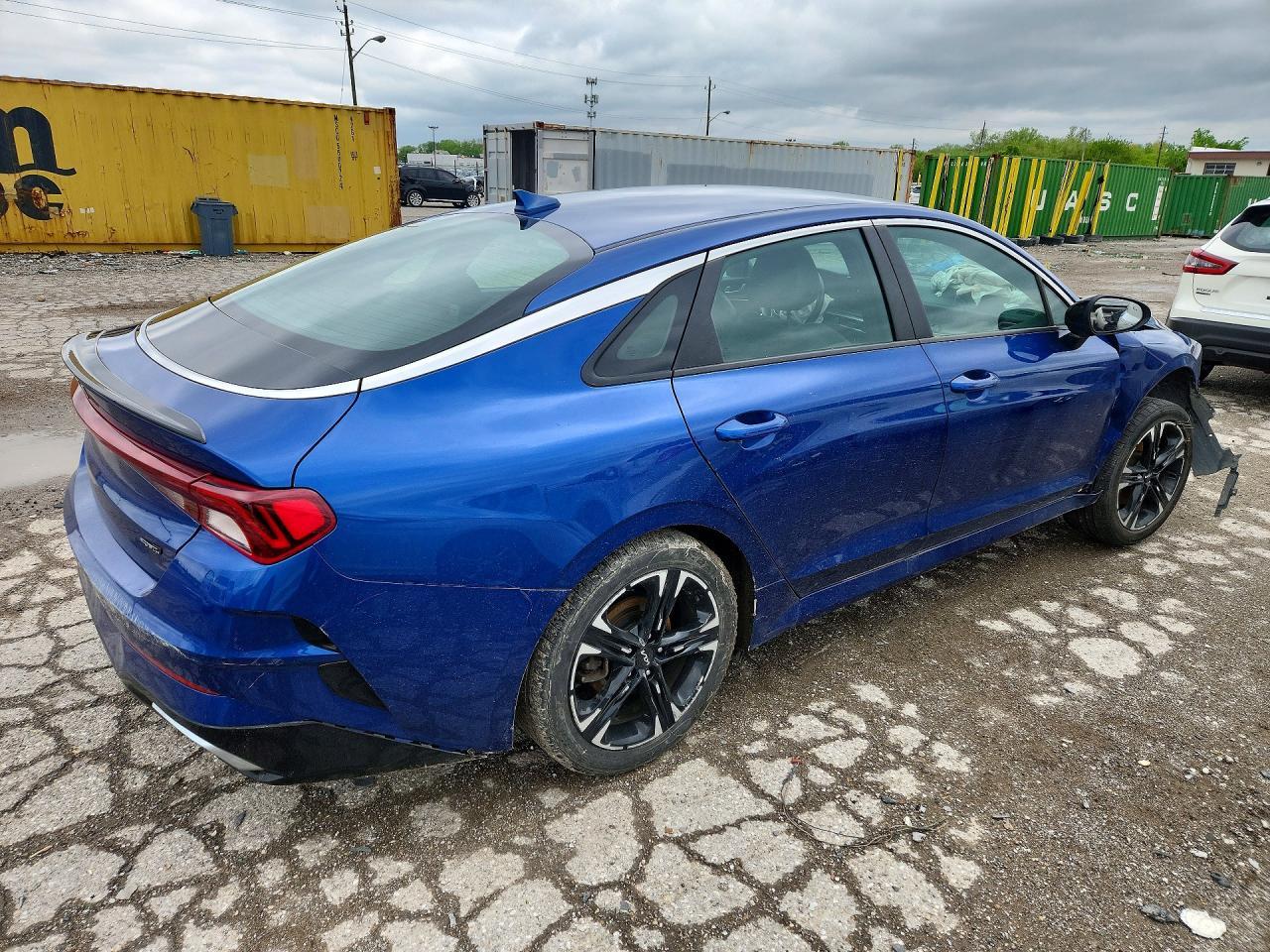2022 Kia K5 Gt Line - Image 3