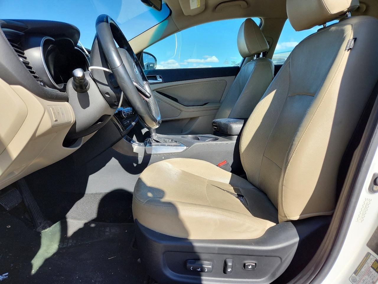 2016 Kia Optima Hybrid - Image 7