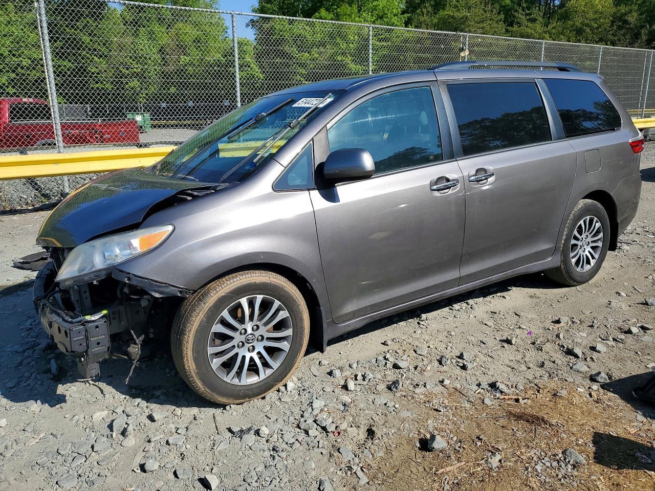 2018 Toyota Sienna Xle 8-Passenger
