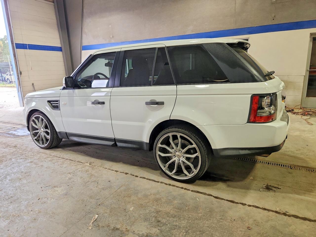 2011 Land Rover Range Rover Sport Hse - Фото 2