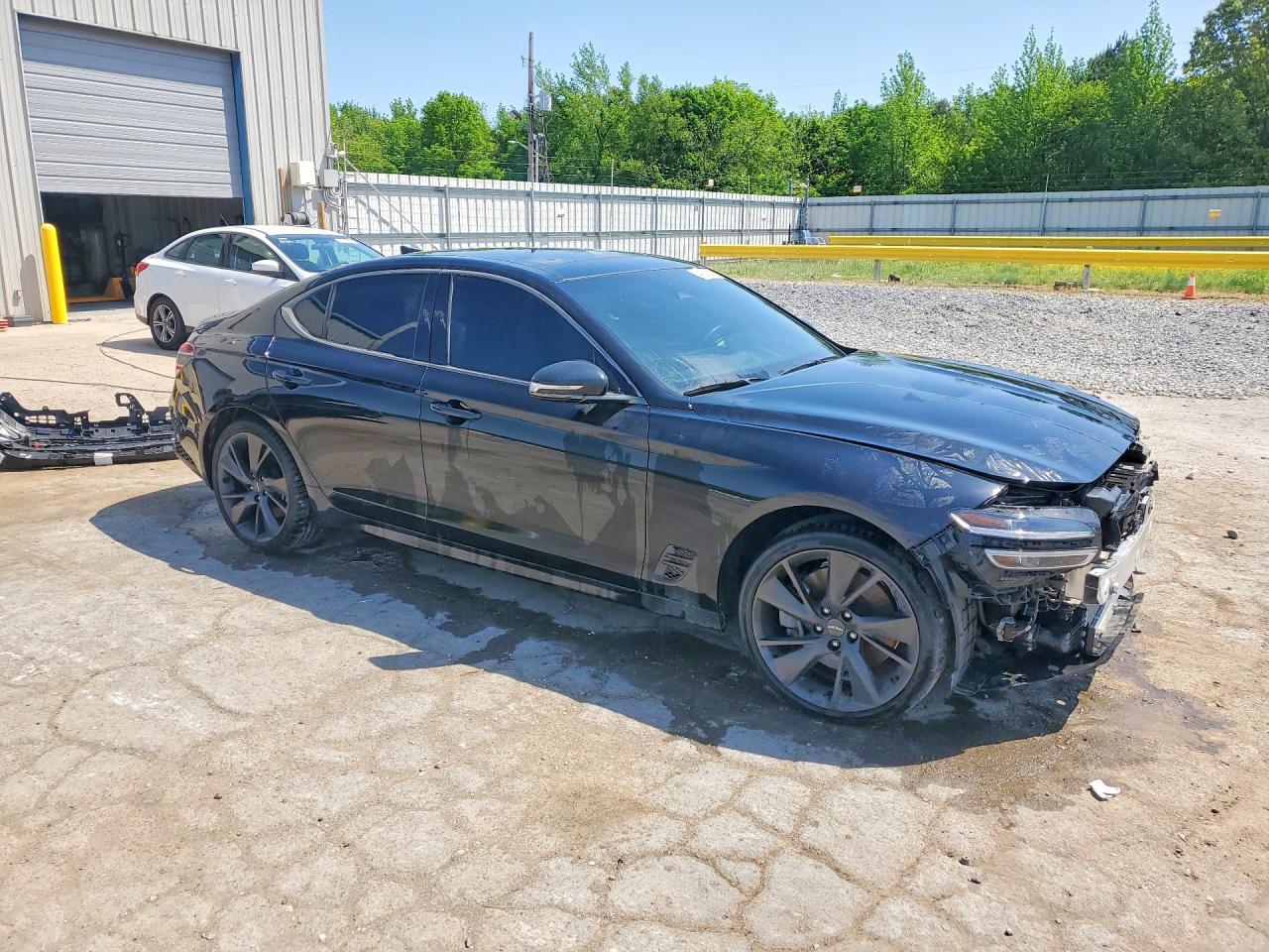 2023 Genesis G70 Base - Image 4