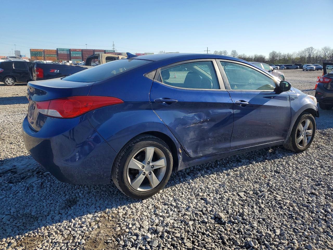 2013 Hyundai Elantra Gls - Фото 3